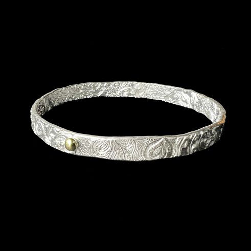 Circular Bangle with Gold Bead II