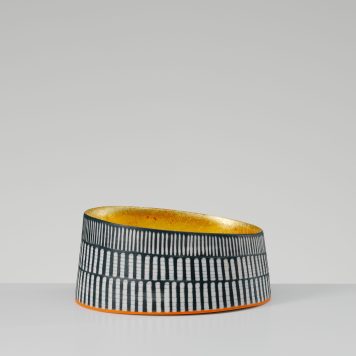 Shallow Oval Bowl with 23ct Gold Interior