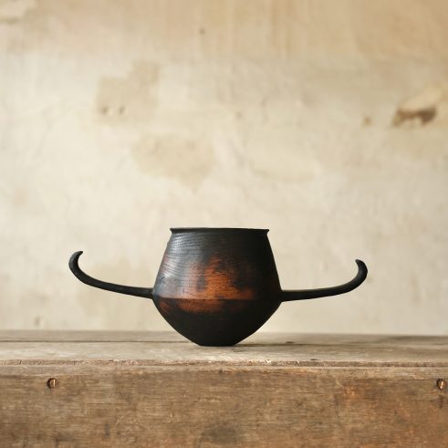 lightning-struck English Oak from Heathfield, Sussex with waxed cotton stitching vessel