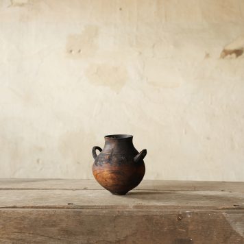lightning-struck English Oak from Heathfield, Sussex with waxed cotton stitching vessel