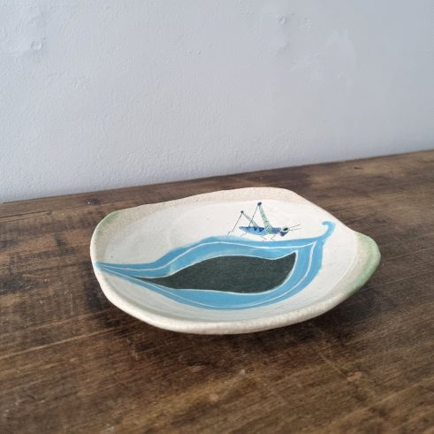 Grasshopper stoneware Plate by Jill Fanshawe Kato