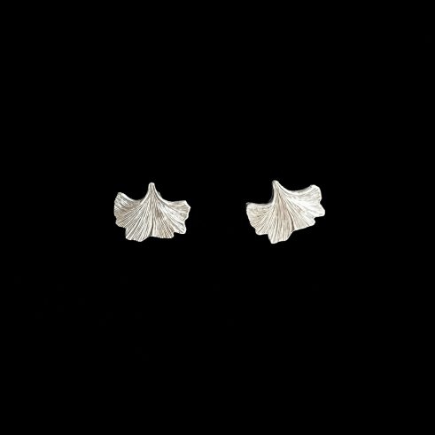 Ginkgo Leaf Studs