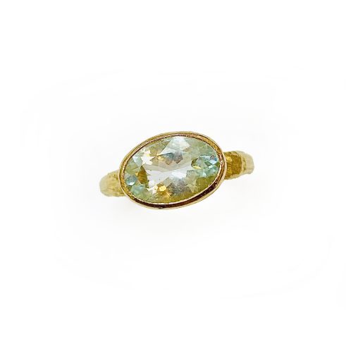 Oval Aquamarine Ring