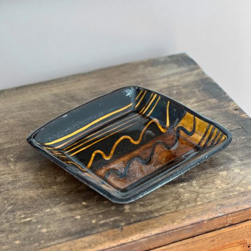 Square Dish II