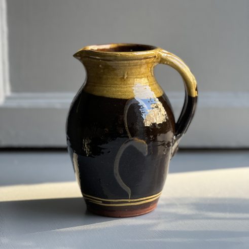 2 Pint Jug I