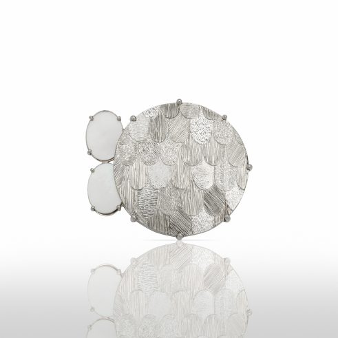 Wave Brooch with Mother of Pearl