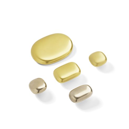 A Selection of Gold Pins & Brooches