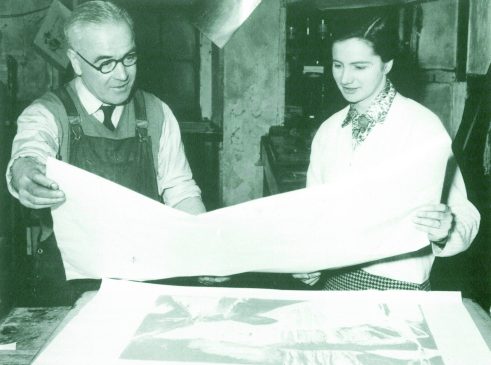 Elizabeth Blackadder working at Harley Brothers Printmakers, c.1960