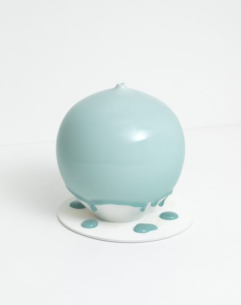 Celadon Vessel Pebble II (with cookie)