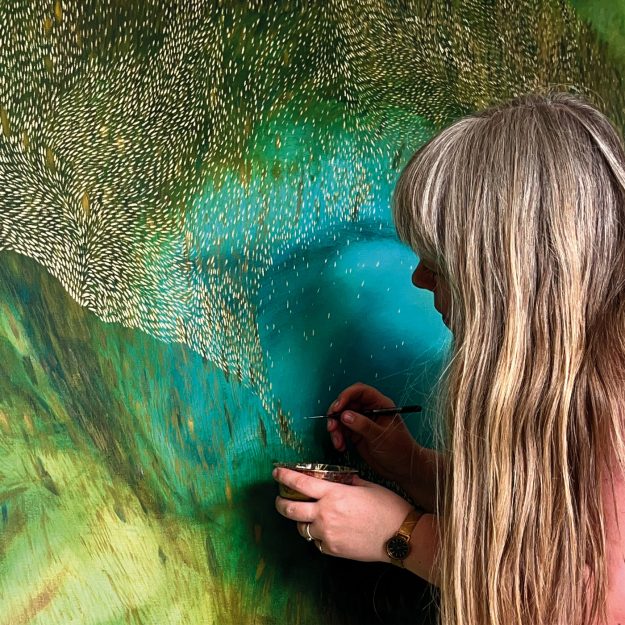 Meet Laura Drever | Online