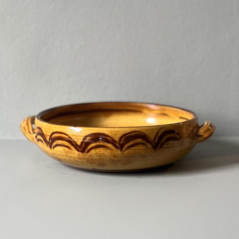Handled Serving Dish Brown