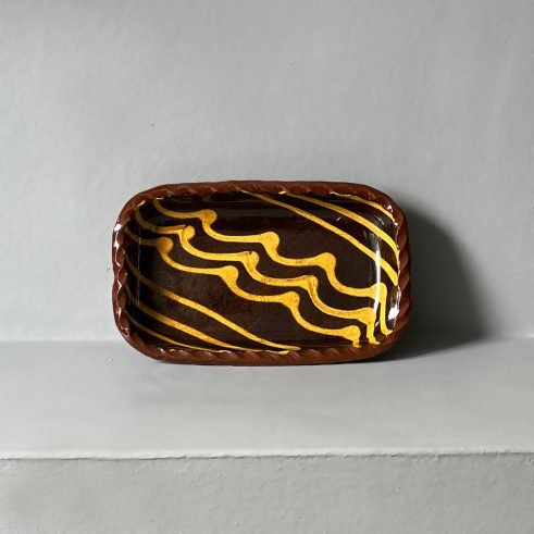 Rectangular Dish (black with slip trail yellow)