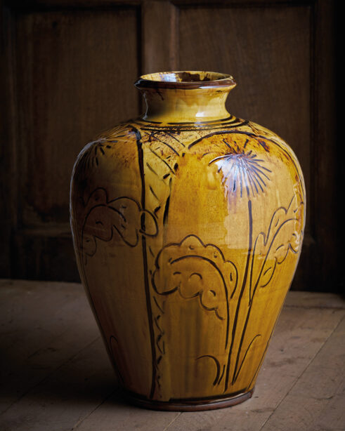 Dandelion Vase, Honey