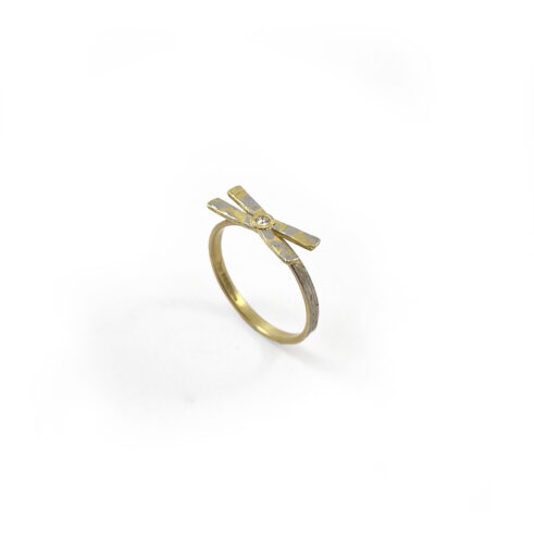 Kiss Series Ring