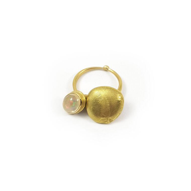 Drop of Water, Drop of Gold Ring II