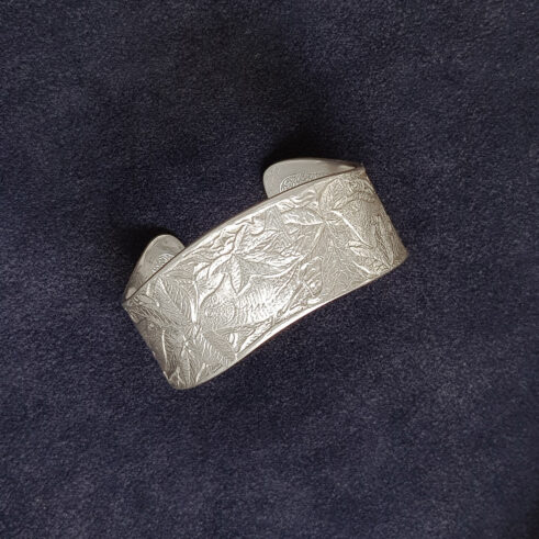 Wren and Ivy Bangle
