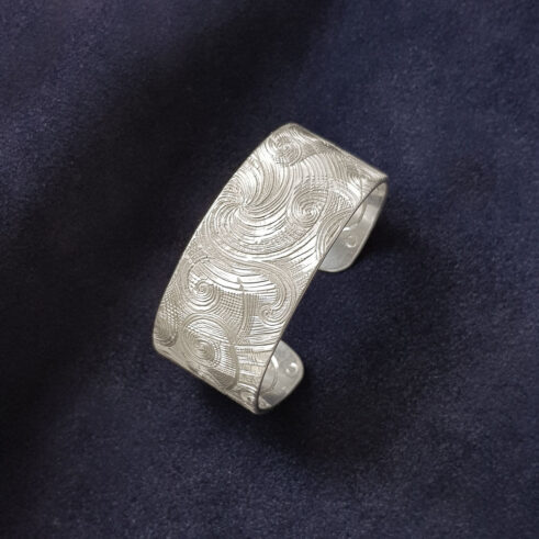 Spiral Slipover Bangle