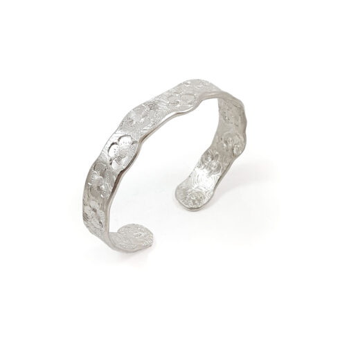Die Struck Slipover Bangle