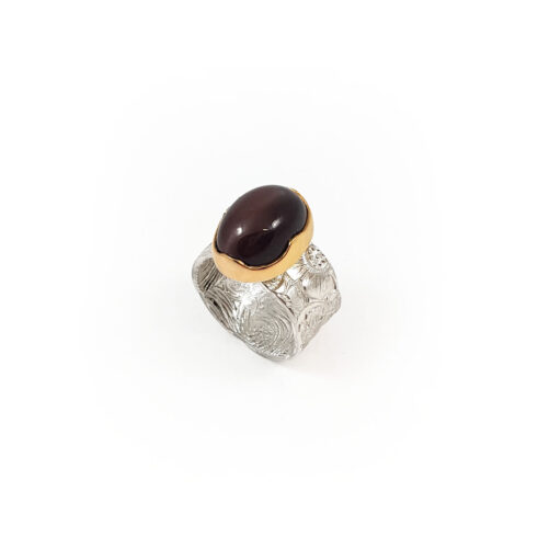 Silver Cat’s Eye Scapolite Ring